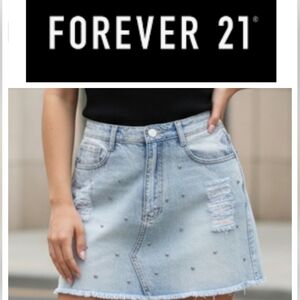 🆕️ Distressed/Beaded Mini Skirt